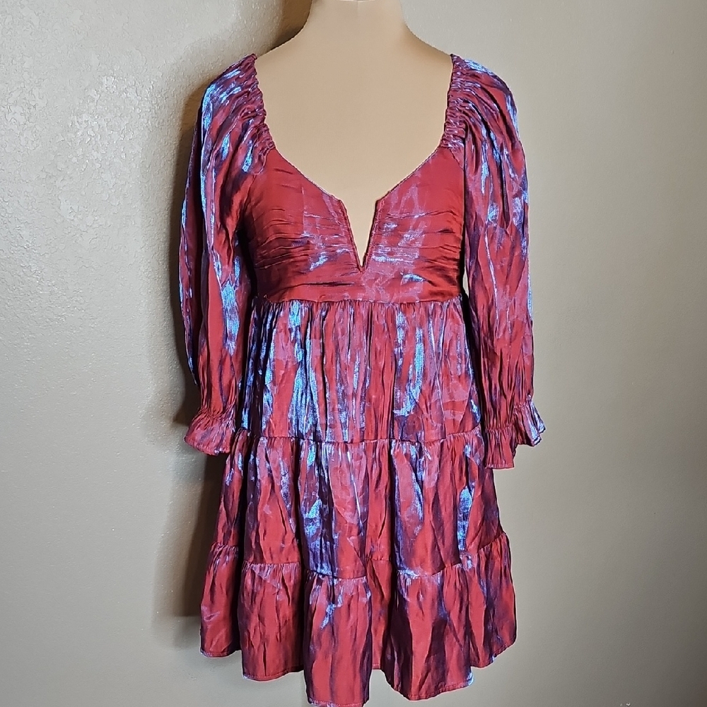 Entro Iridescent‎ Red and Blue Babydoll Tiered Milkmaid Dress 3/4 Sleeves Small